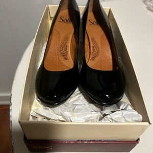 Send Ur Price? Black Patent “Sofft” Ramona Heels 👠